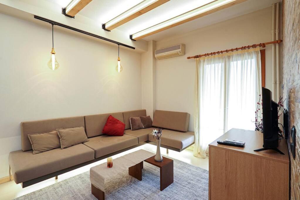 Cozy Athens Apartment / 2' From Metro Station Atenas Exterior foto
